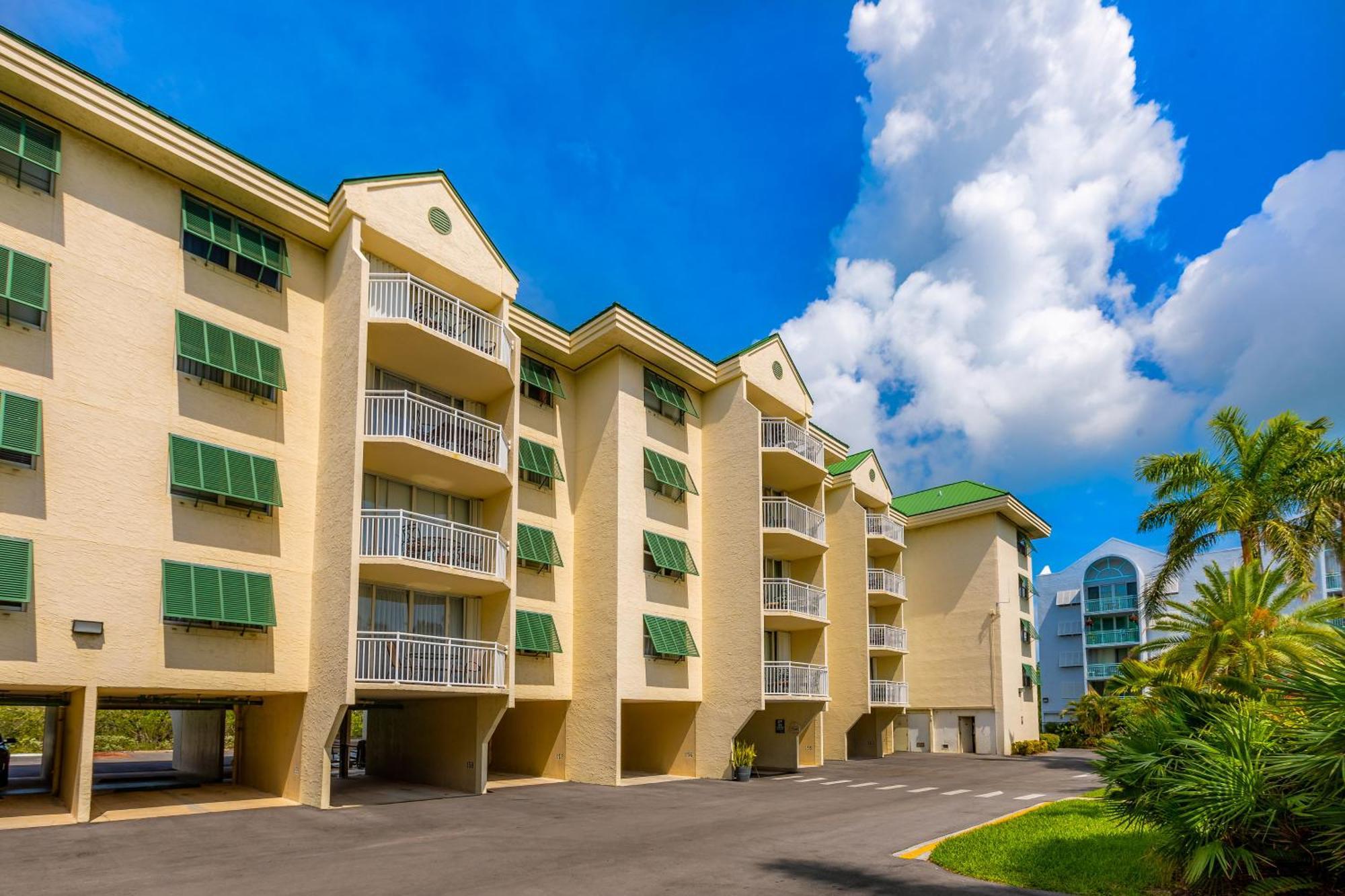 Sunrise Suites Dominican Suite #110 基韋斯特 客房 照片