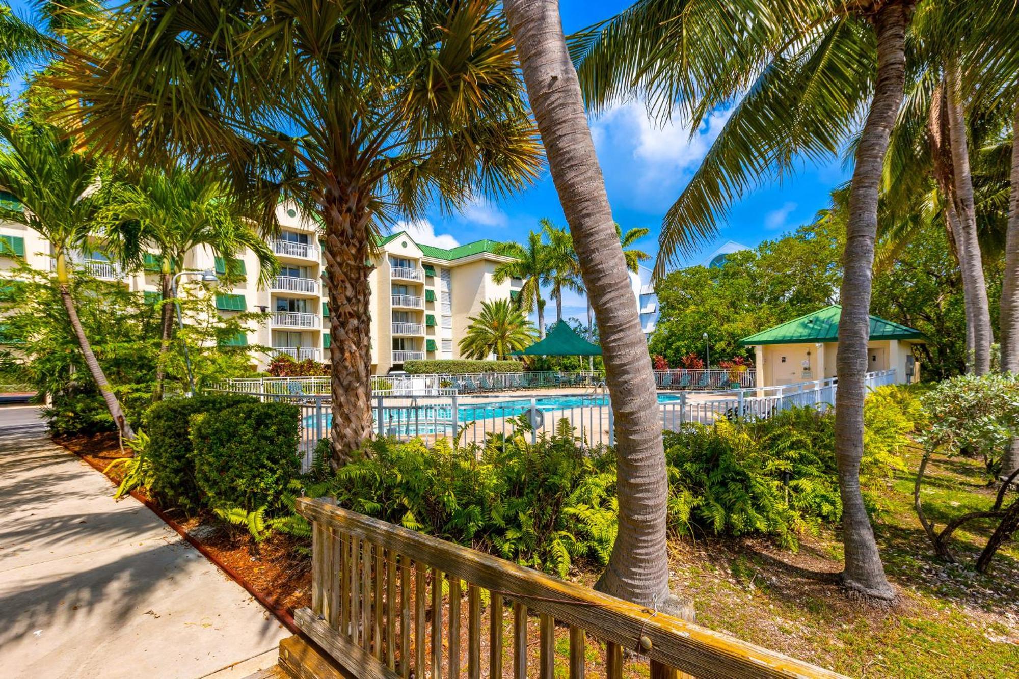 Sunrise Suites Dominican Suite #110 基韋斯特 客房 照片