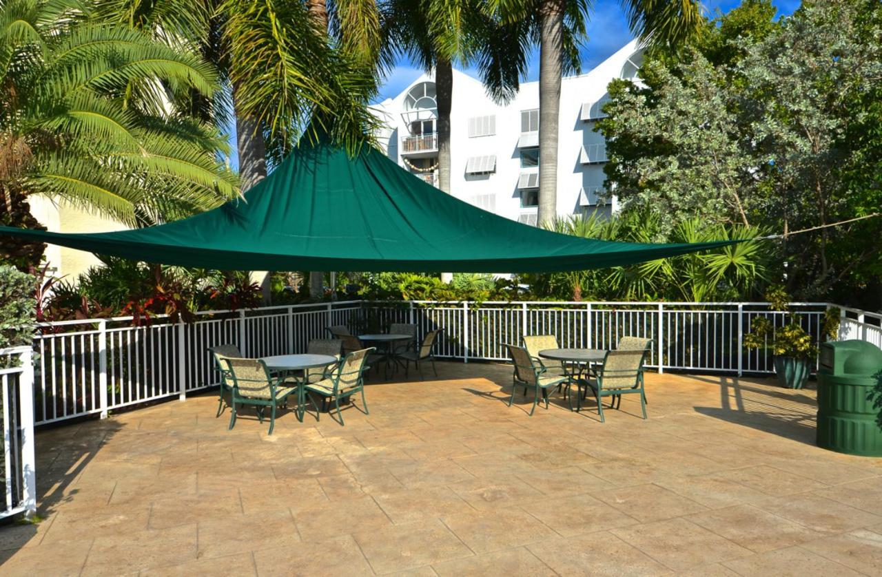 Sunrise Suites Dominican Suite #110 基韋斯特 外观 照片
